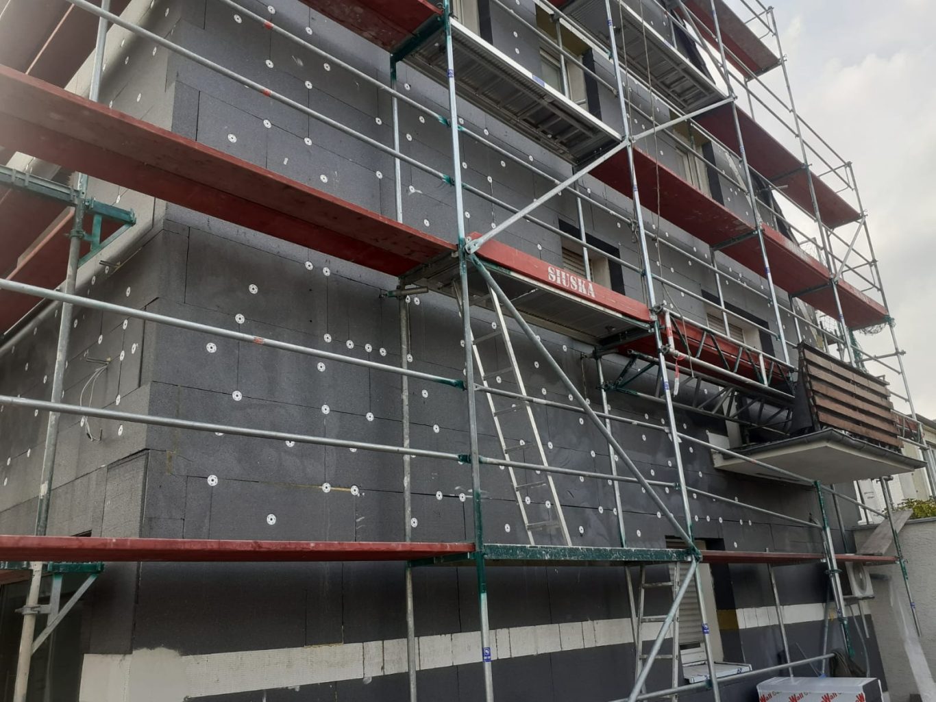 Verdübelung der Dämm-Platten