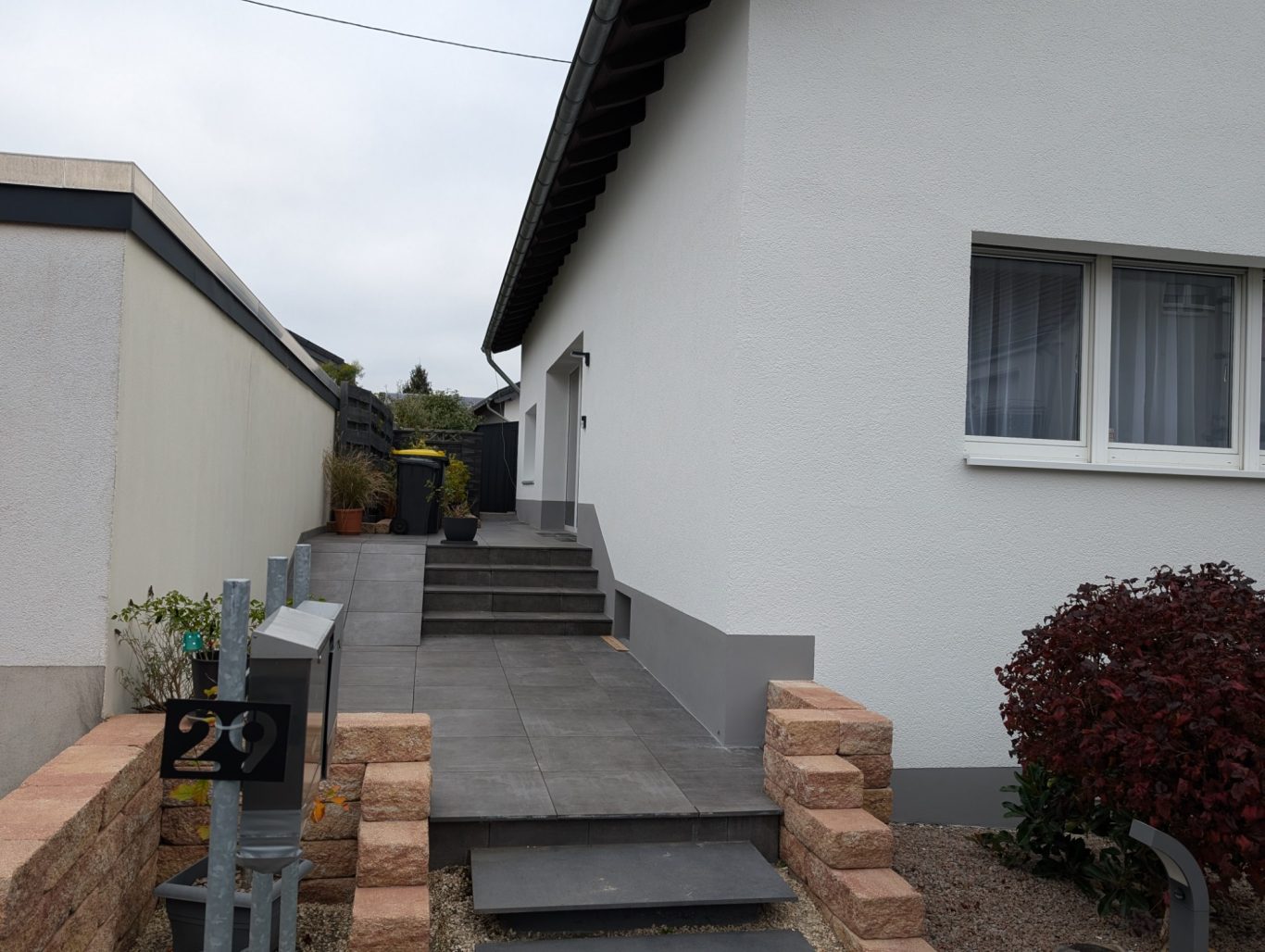 Eingangsbereich nach Fertigstellung